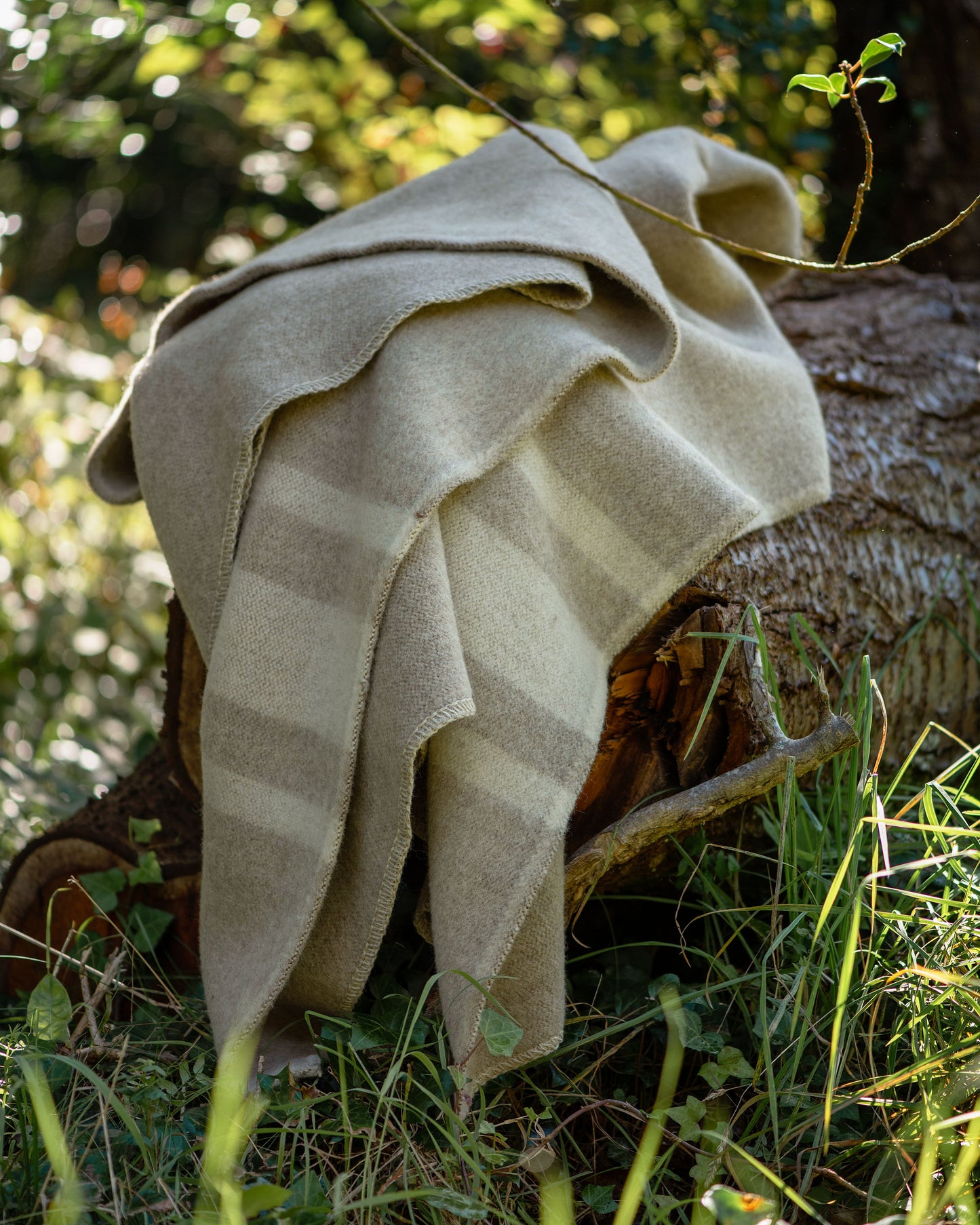 100% Wool Heavyweight Blanket - Natural Beige/White Stripes